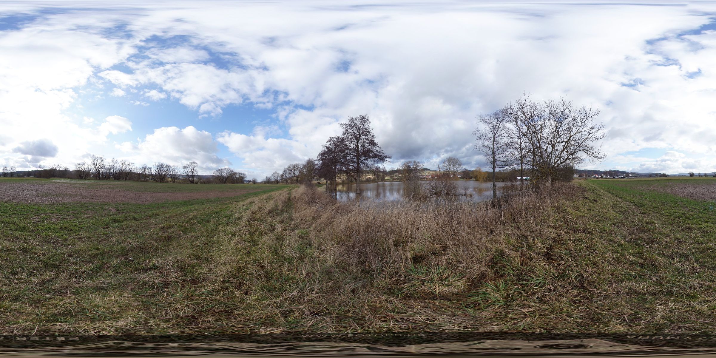 05.02.2021  - Heinebach am Baggerloch